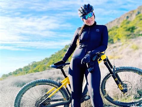 cecilia peña ciclista|Cecilia Sopeña, la ciclista que triunfa en OnlyFans y que .